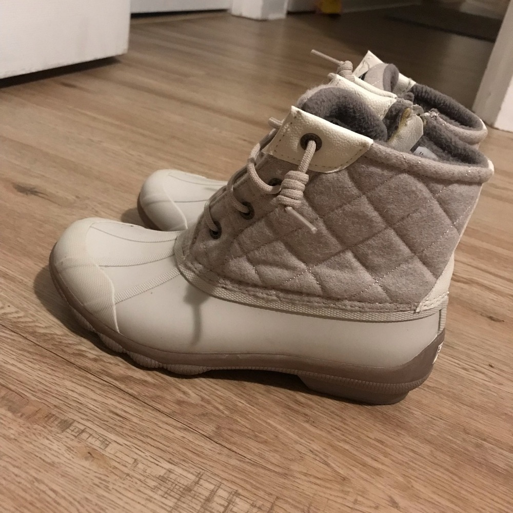 Women’s Sperry Duck boots